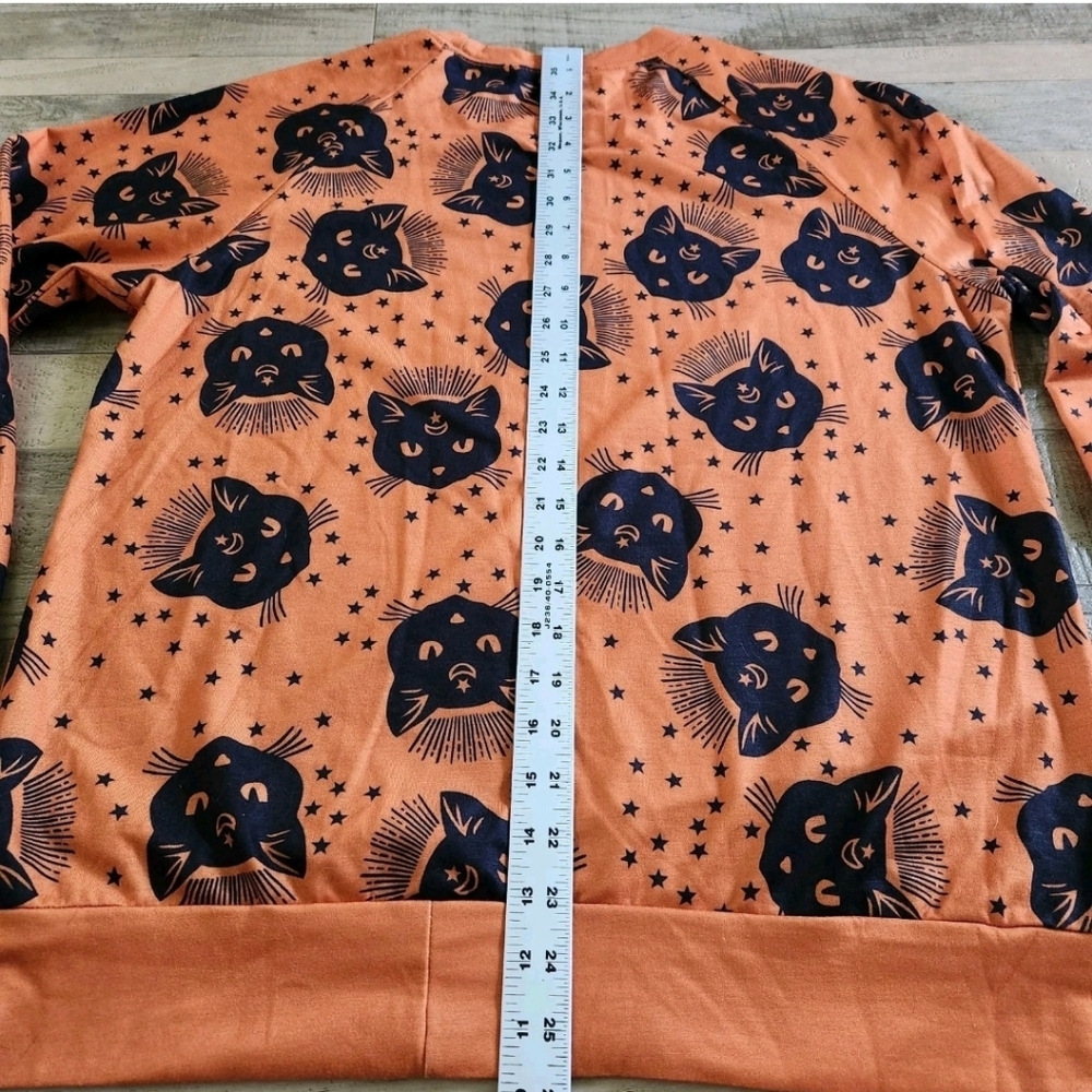 Halloween Pullover Black Cats Magic Black Cats Witchcraft Size Large Soft Cozy - Picture 15 of 16